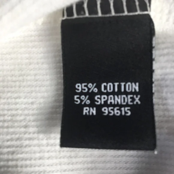 RAFAELLA XL WHITE WITH BRUSHED NICKEL BUTTON DOWN 95% COTTON CARDIGAN - Picture 9 of 10